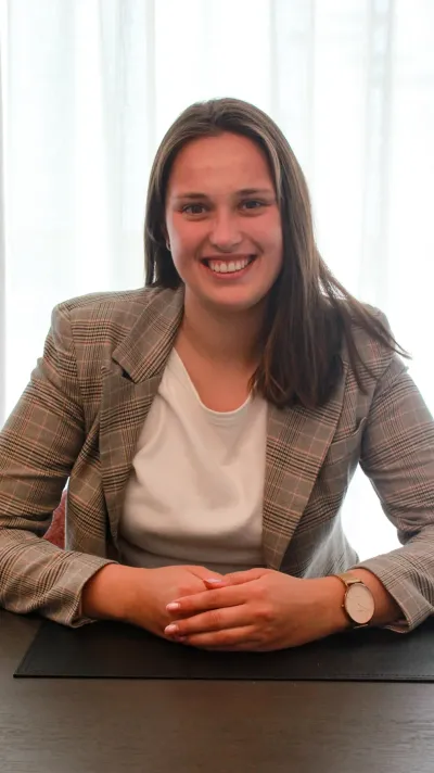 melanie-2.jpg